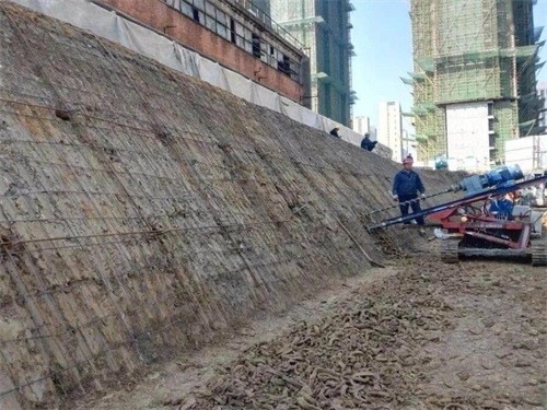 东辽建筑边坡支护