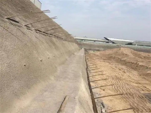 东辽河道边坡加固